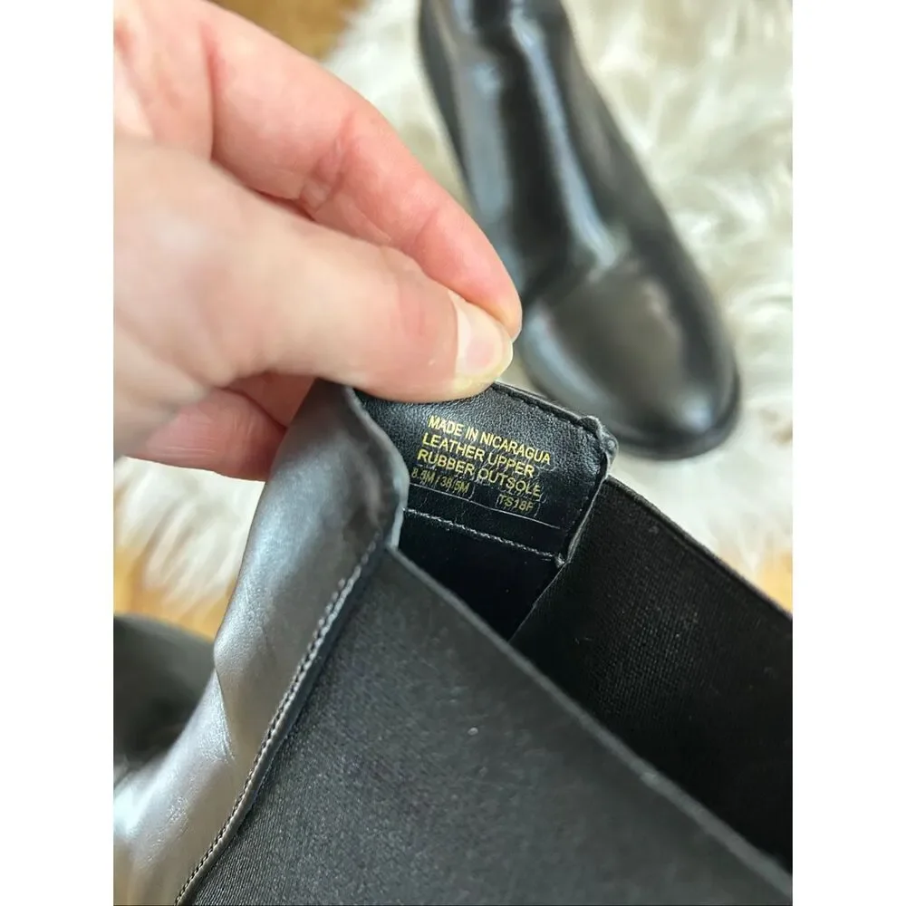 Michael kors black leather booties size 8.5 with charms in the back stylish mode - Picture 8 of 9